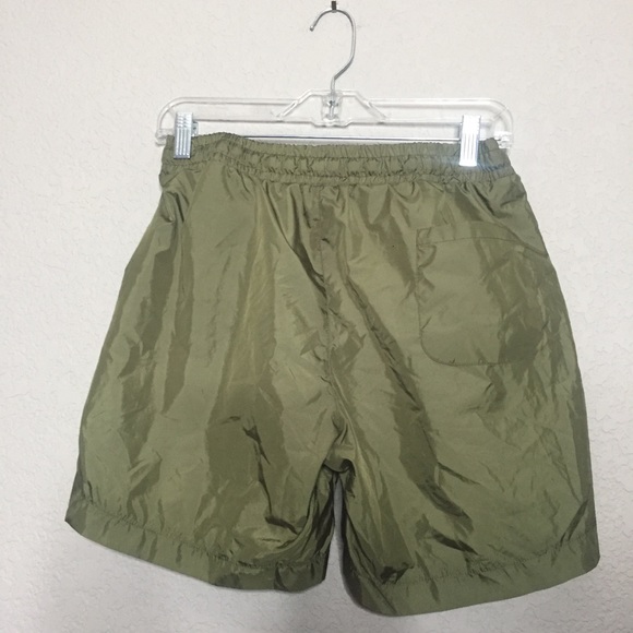 Fear of God Essentials Army Green Shorts - Picture 3 of 8